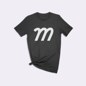 knotted t-shirt mockup generator