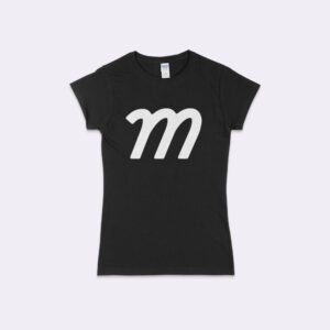 women's t-shirt mockup generator