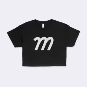 crop t-shirt mockup generator